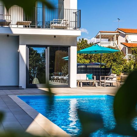 Olive Tree Mansion Διαμέρισμα Vir Εξωτερικό φωτογραφία