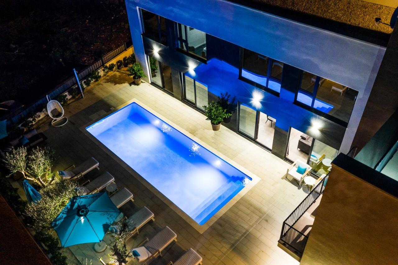 Olive Tree Mansion Διαμέρισμα Vir Εξωτερικό φωτογραφία