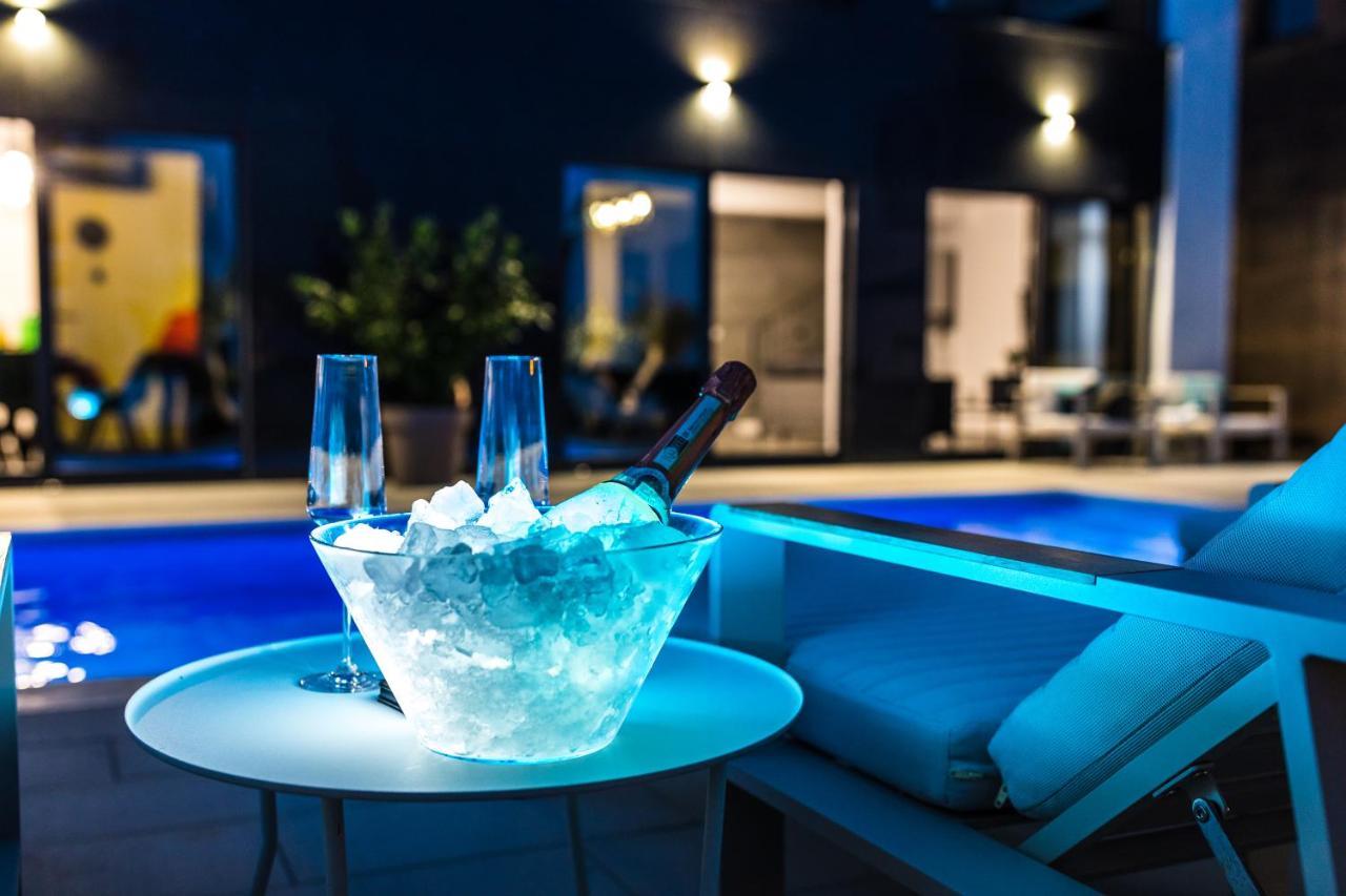 Olive Tree Mansion Διαμέρισμα Vir Εξωτερικό φωτογραφία