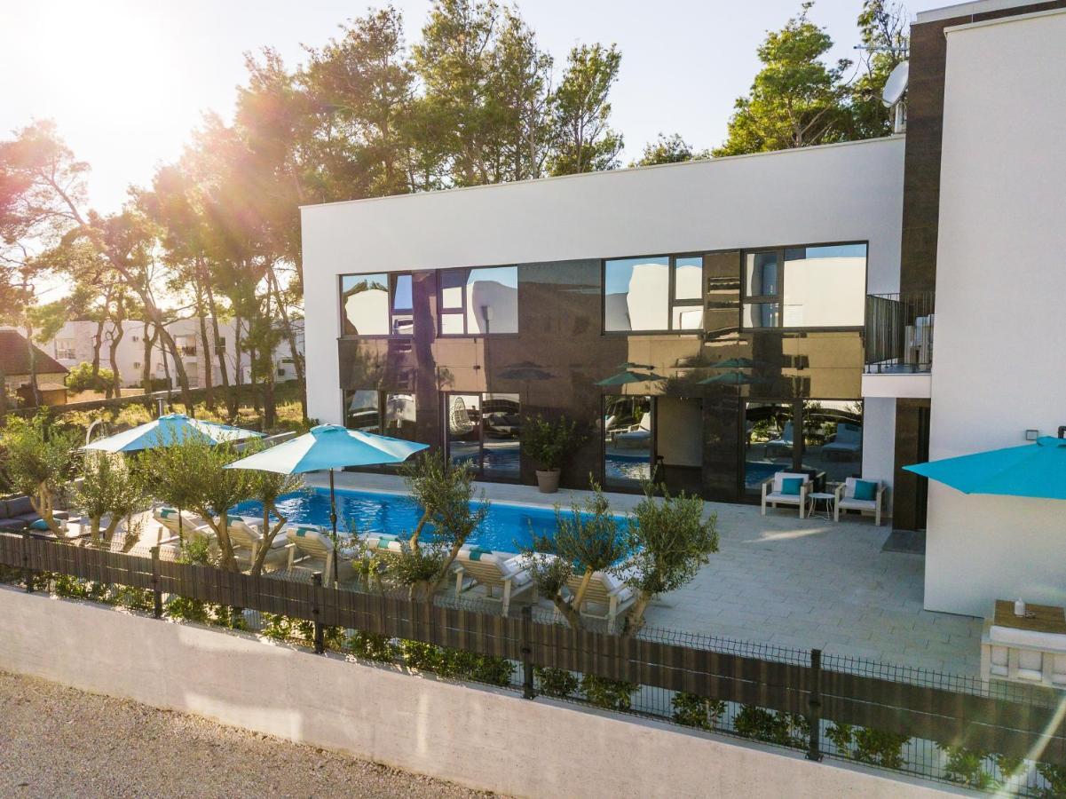 Olive Tree Mansion Διαμέρισμα Vir Εξωτερικό φωτογραφία