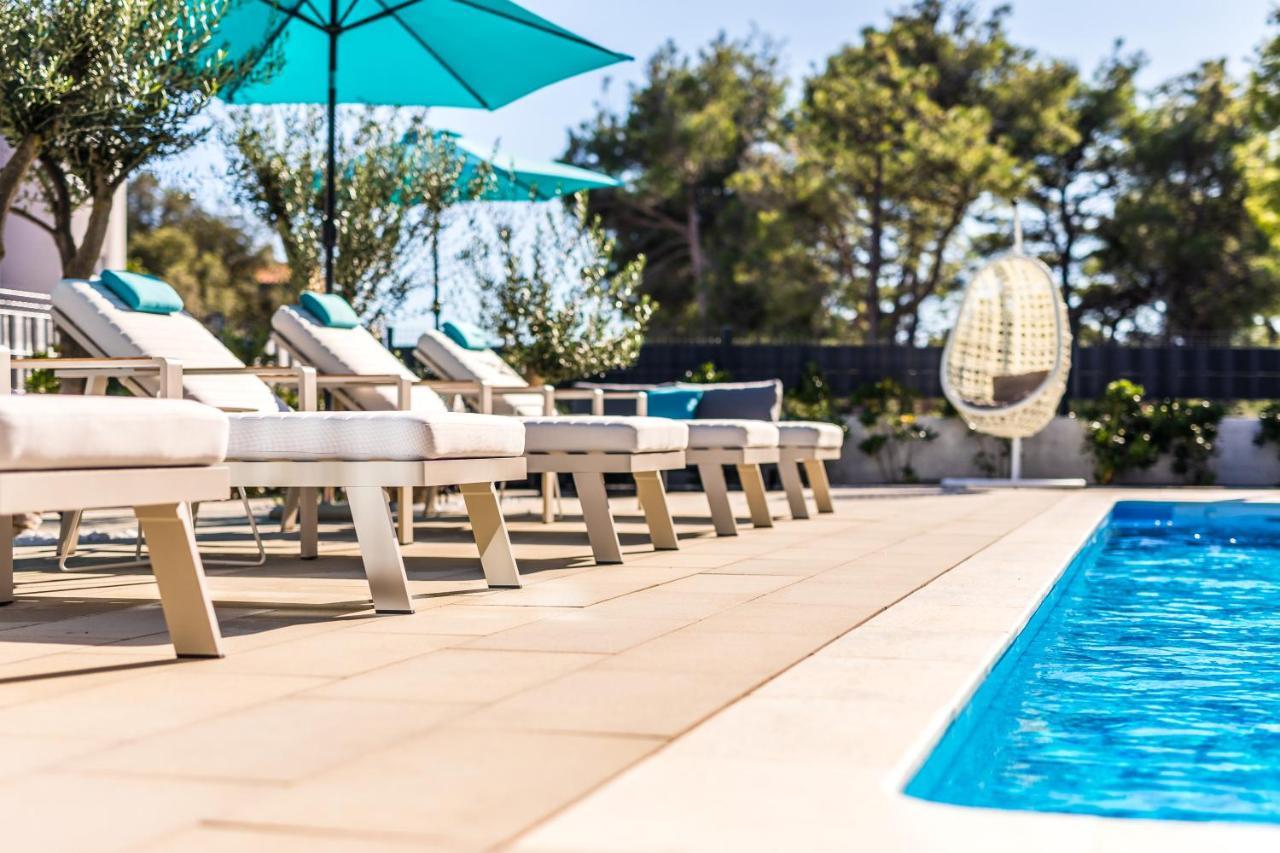 Olive Tree Mansion Διαμέρισμα Vir Εξωτερικό φωτογραφία