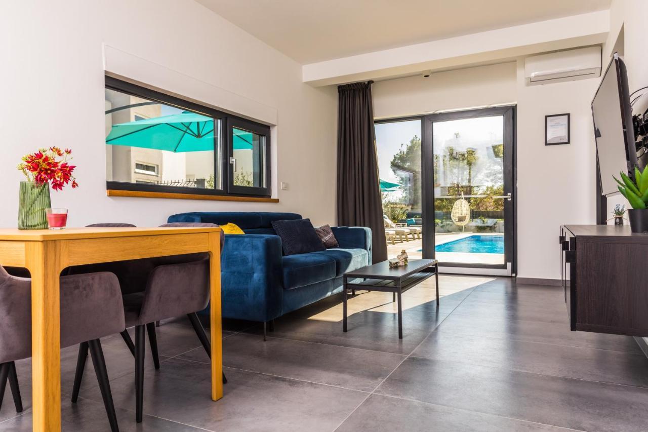 Olive Tree Mansion Διαμέρισμα Vir Εξωτερικό φωτογραφία