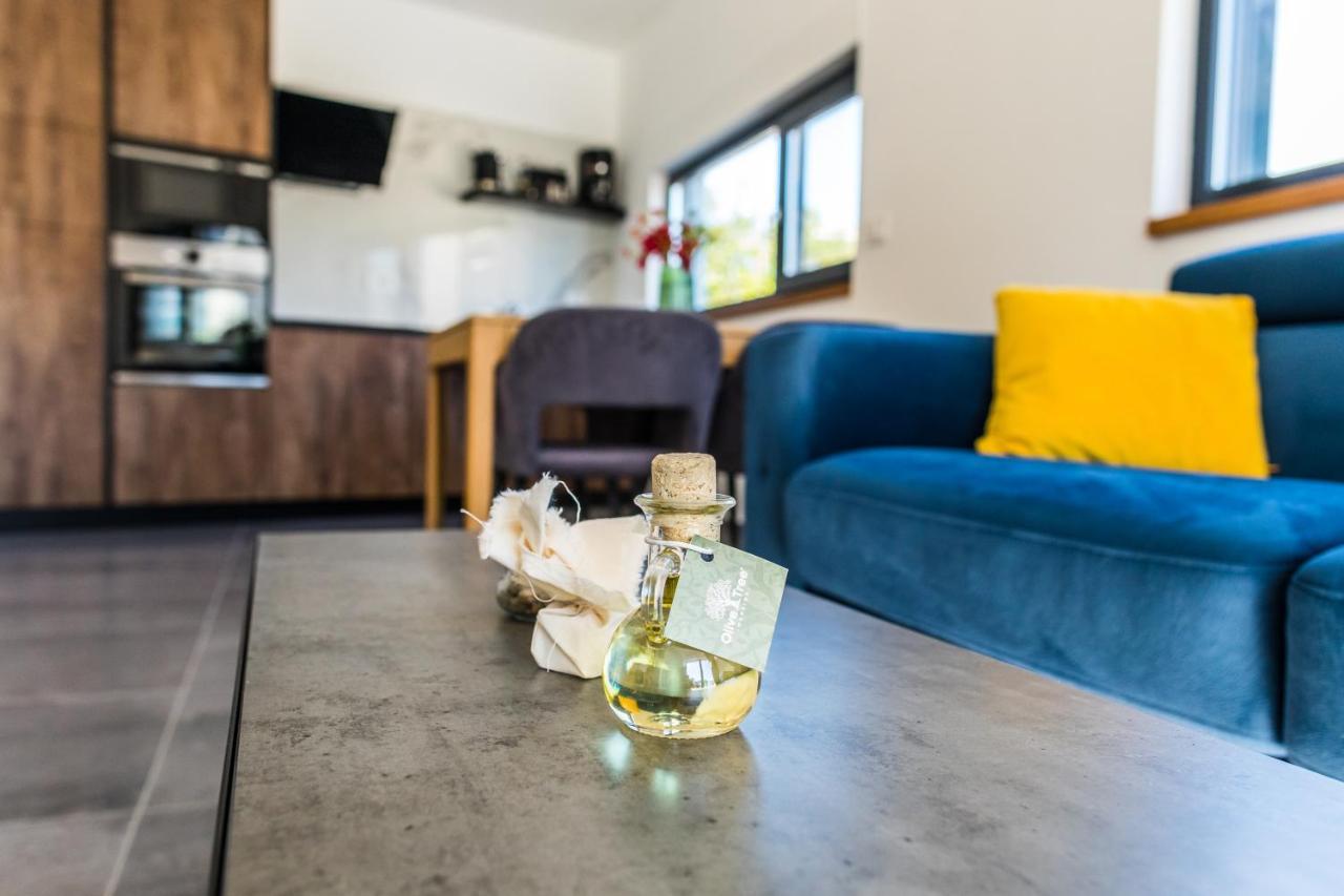 Olive Tree Mansion Διαμέρισμα Vir Εξωτερικό φωτογραφία