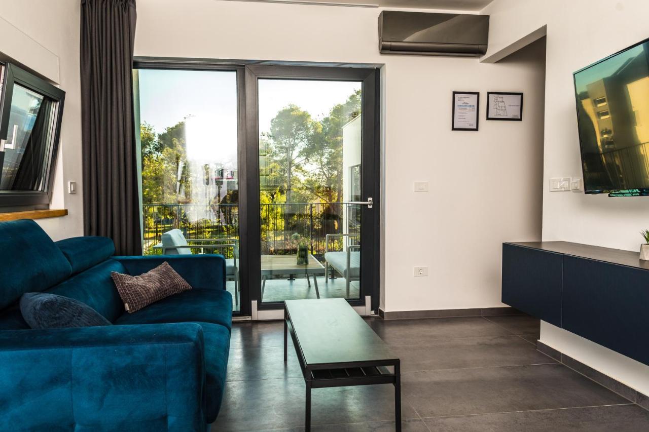 Olive Tree Mansion Διαμέρισμα Vir Εξωτερικό φωτογραφία
